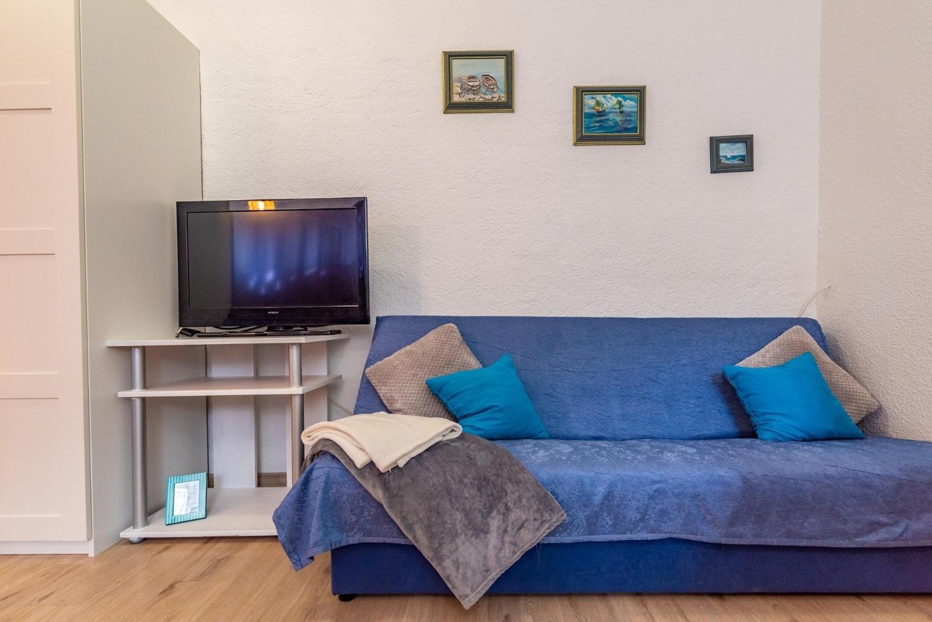 Apartments With A Swimming Pool Pula - 7356 Rom bilde